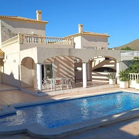 빌라 Casa Olivos, With A Pool